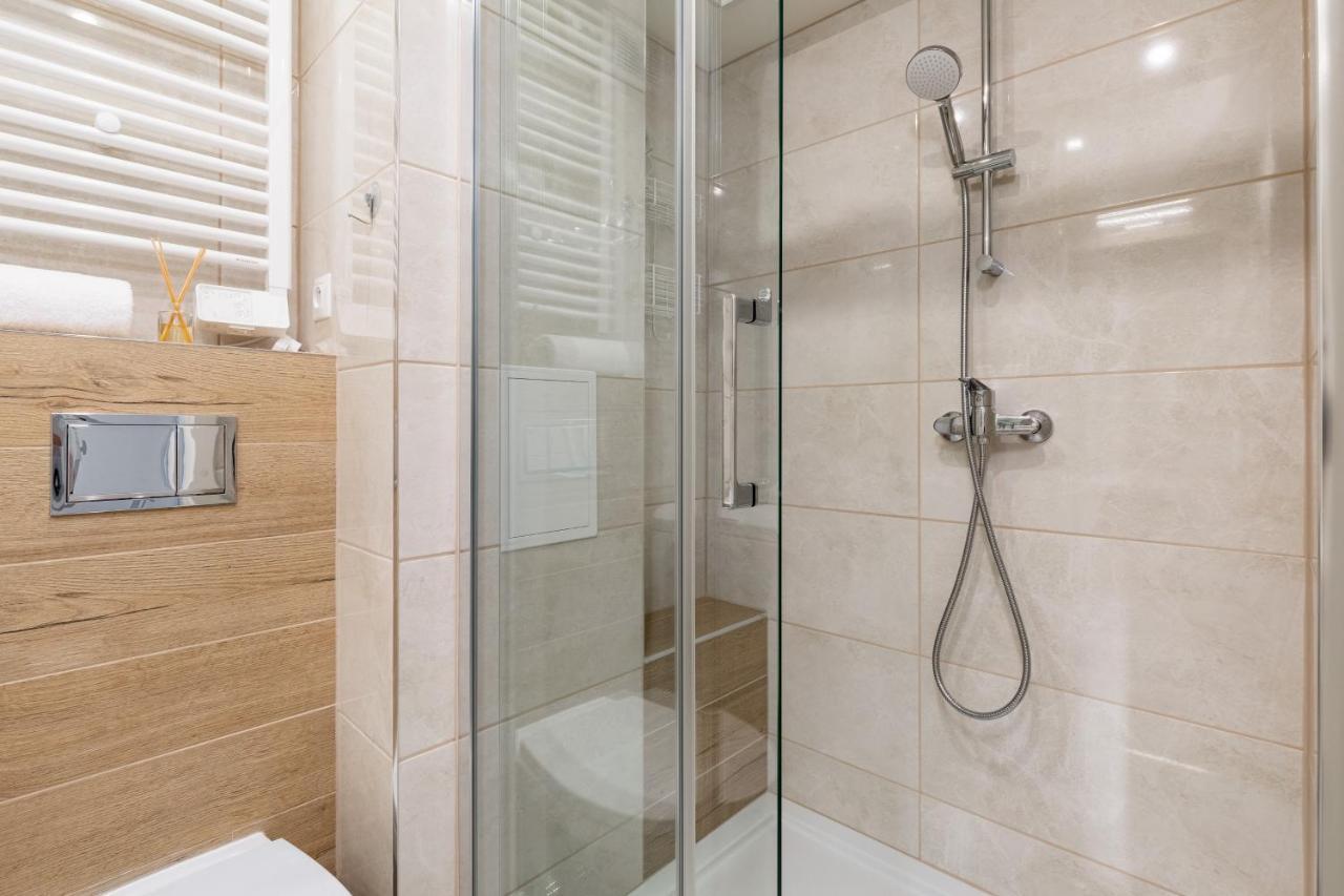 Marynarzy Okretow Pogranicza Apartments By Noclegi Renters Kolobrzeg Ngoại thất bức ảnh